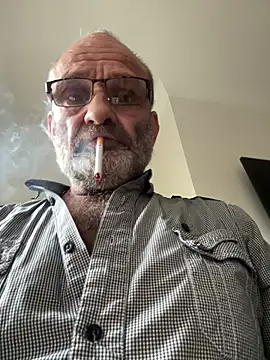 Shyboy817 online show from February 7, 2:24 pm