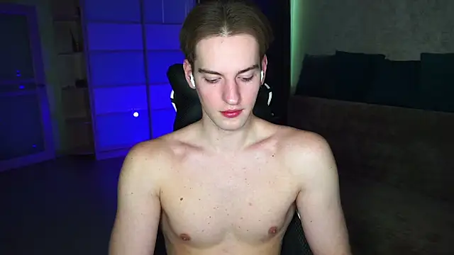 Litmate online show from March 11, 7:59 am