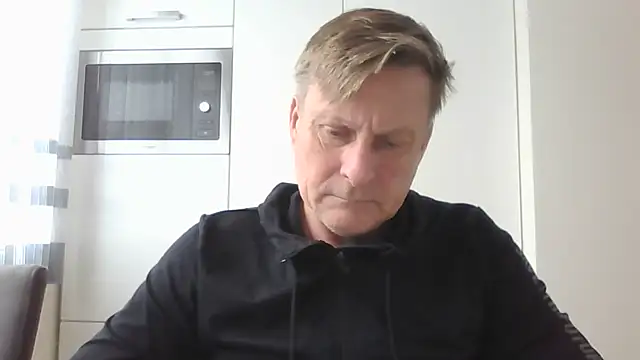 johnnym1 online show from January 9, 12:32 pm