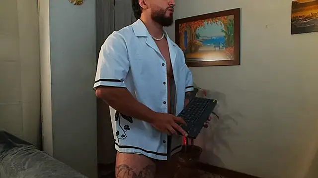 AndrewMartinez online show from December 14, 12:50 am