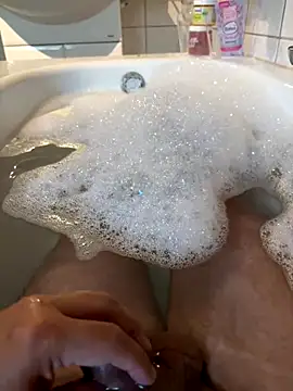 Wessi2005 online show from September 15, 3:46 pm