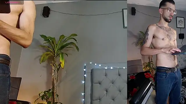 Mr WhiteCock online show from March 14, 1:27 am