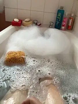 Snapshot of Russell1508 chatting on September 23, 4:17 pm Russell1508 online show from September 23, 4:17 pm