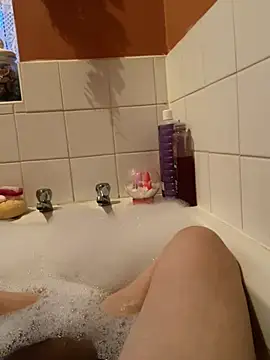 Snapshot of Russell1508 chatting on January 23, 4:38 pm Russell1508 online show from January 23, 4:38 pm