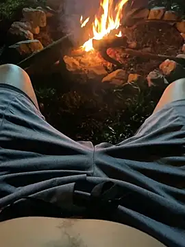 Snapshot of DanielGomez9 chatting on October 12, 5:23 am DanielGomez9 online show from October 12, 5:23 am