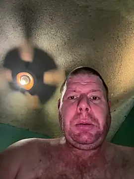 Diaperking916 online show from September 15, 6:09 pm