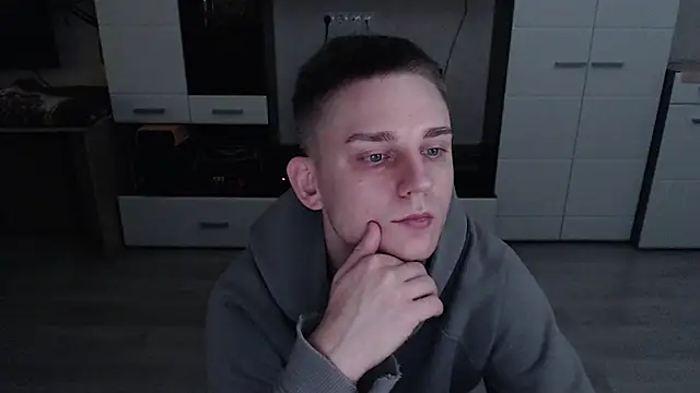 angryzan online show from October 28, 5:32 am