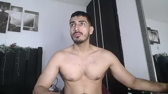 Snapshot of muscle_ares chatting on December 19, 11:18 am muscle ares online show from December 19, 11:18 am