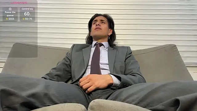 Tom blunt96 online show from February 3, 3:31 am