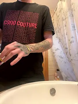 culoroto97 online show from January 8, 1:16 pm