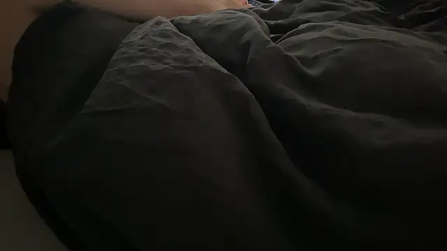 chtraum79 online show from January 14, 1:49 pm