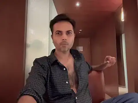 immog727 online show from December 29, 1:06 pm