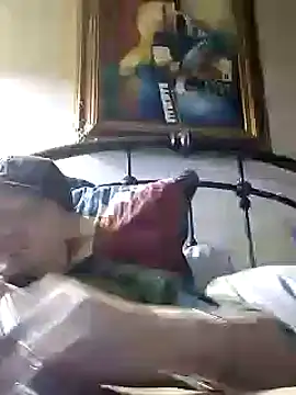 Snapshot of ironwood420 chatting on January 26, 10:45 am ironwood420 online show from January 26, 10:45 am