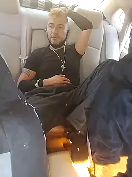 prettyboi6992 online show from March 20, 9:02 pm