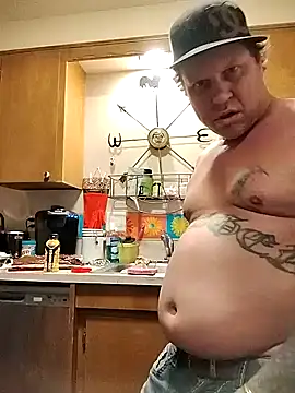 Snapshot of fukurbutt chatting on December 25, 11:10 pm fukurbutt online show from December 25, 11:10 pm