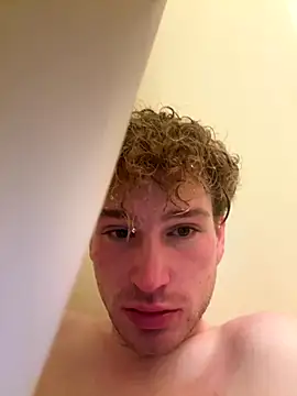 CreamyAustin online show from November 6, 2:14 am