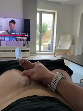 Siggidc2n online show from March 7, 1:51 pm