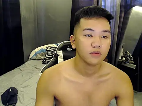 xgregor07 online show from September 28, 1:47 am