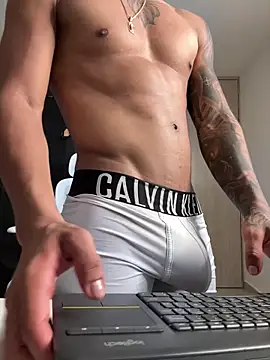 sendfer online show from September 15, 9:05 pm