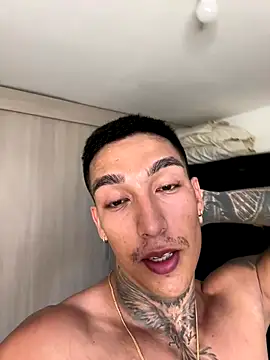 sendfer online show from September 26, 9:34 pm