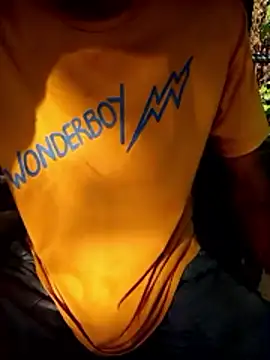 DulajThushara2468 online show from February 10, 3:33 am