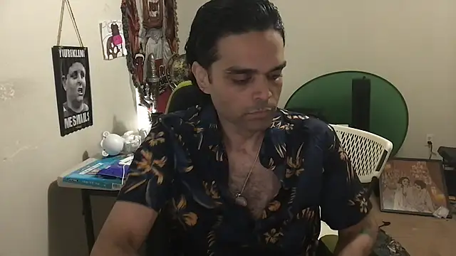 GForceSavage online show from November 17, 3:26 pm