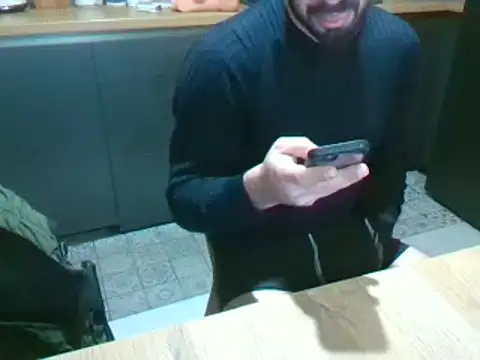 giorgakaci69 online show from December 12, 1:06 pm