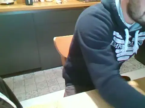 giorgakaci69 online show from December 4, 1:03 am