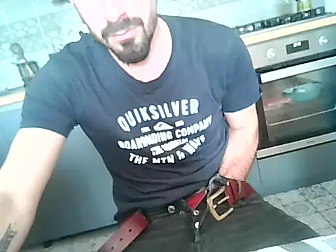 giorgakaci69 online show from March 17, 10:06 am