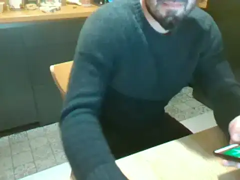 giorgakaci69 online show from December 16, 5:11 pm