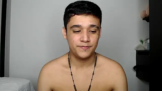 kaiine190 online show from March 27, 7:04 pm