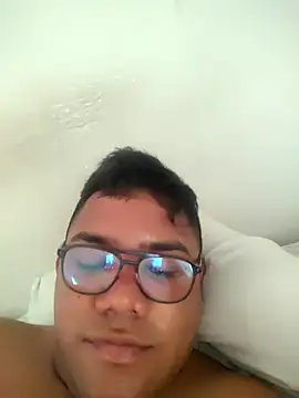 juniorxxx14 online show from February 12, 6:47 pm