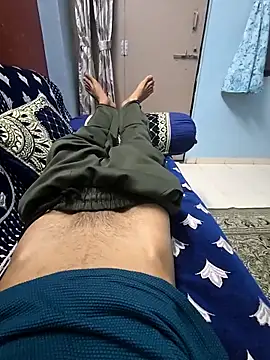 Yours1311 online show from November 1, 1:59 pm