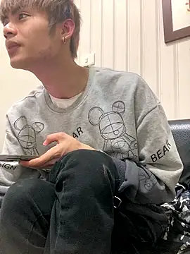 mumuowl online show from January 13, 4:22 pm