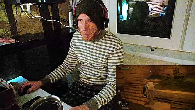 BongChannel online show from December 16, 11:28 pm