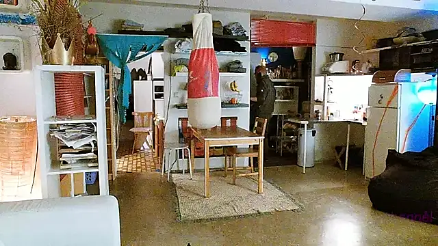 BongChannel online show from December 31, 6:46 pm