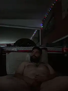 bigdickgio6923 online show from February 9, 6:22 am