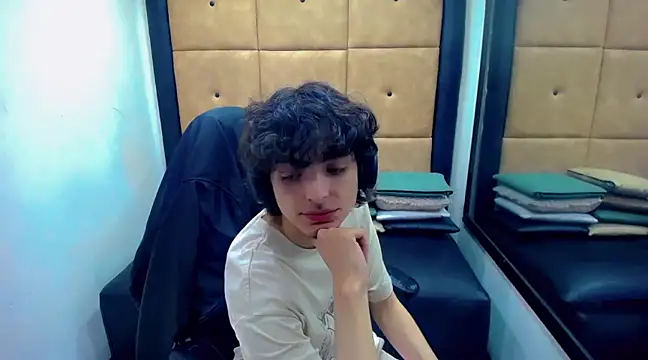 Sr BonnyEthan online show from December 6, 2:17 pm