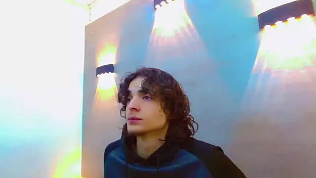 Sr BonnyEthan online show from October 3, 2:11 pm