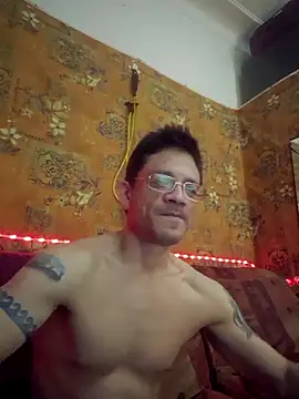 Snapshot of Tony_Torrente chatting on January 9, 3:47 am Tony Torrente online show from January 9, 3:47 am