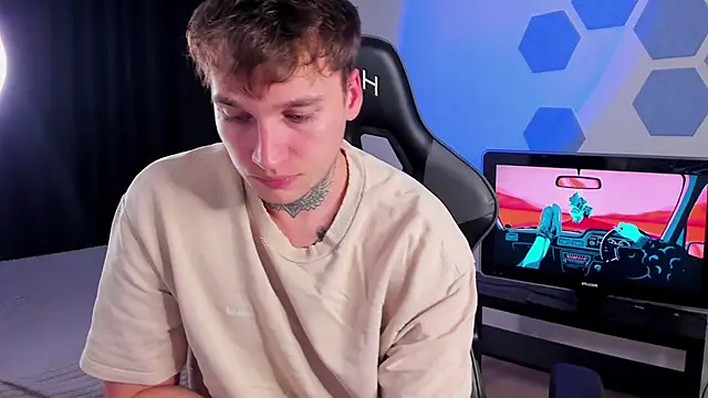 Chris Tyson online show from September 13, 1:50 am