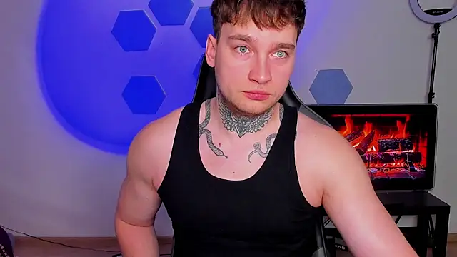 Chris Tyson online show from February 18, 8:34 am