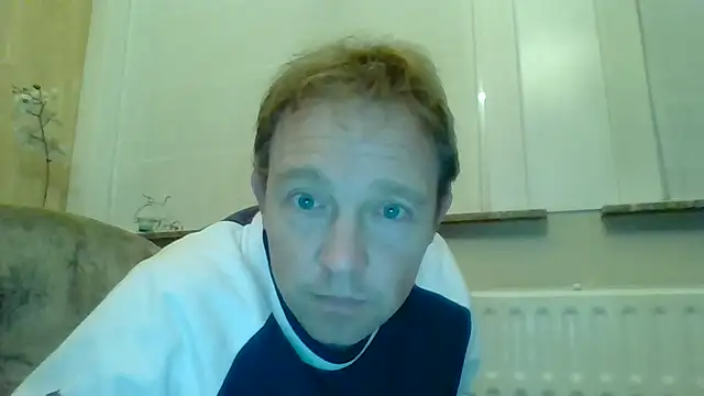 bertolini online show from December 3, 10:05 pm