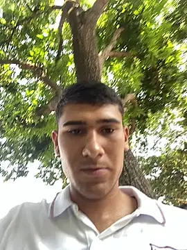 santi latino online show from March 12, 8:10 pm