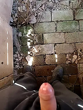 Snapshot of vadszex31 chatting on March 20, 2:53 pm vadszex31 online show from March 20, 2:53 pm