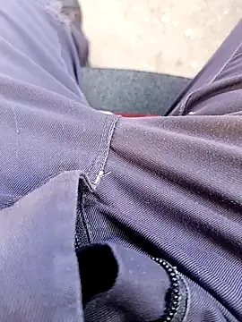 Snapshot of vadszex31 chatting on October 29, 8:39 am vadszex31 online show from October 29, 8:39 am