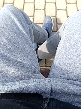 Snapshot of vadszex31 chatting on March 16, 11:27 am vadszex31 online show from March 16, 11:27 am