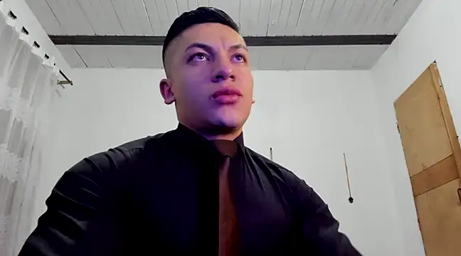 aquiles 51 online show from December 14, 11:12 pm