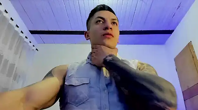 aquiles 51 online show from March 4, 11:11 pm