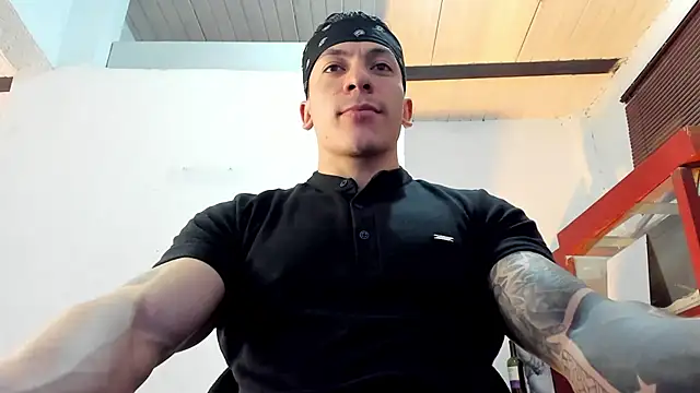 aquiles 51 online show from October 10, 8:24 pm